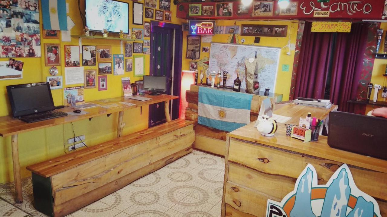 סן קרלוס דה ברילוצ'ה Punto Sur Hostel מראה חיצוני תמונה