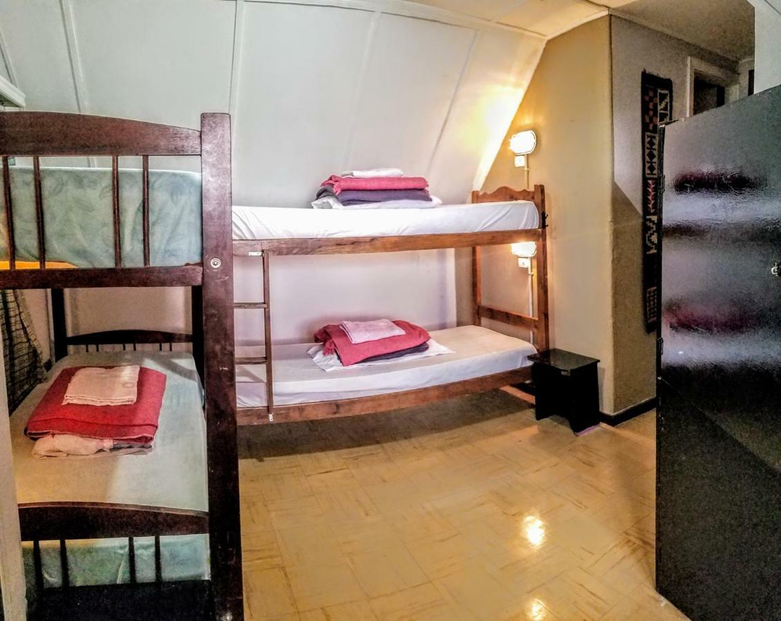 סן קרלוס דה ברילוצ'ה Punto Sur Hostel מראה חיצוני תמונה