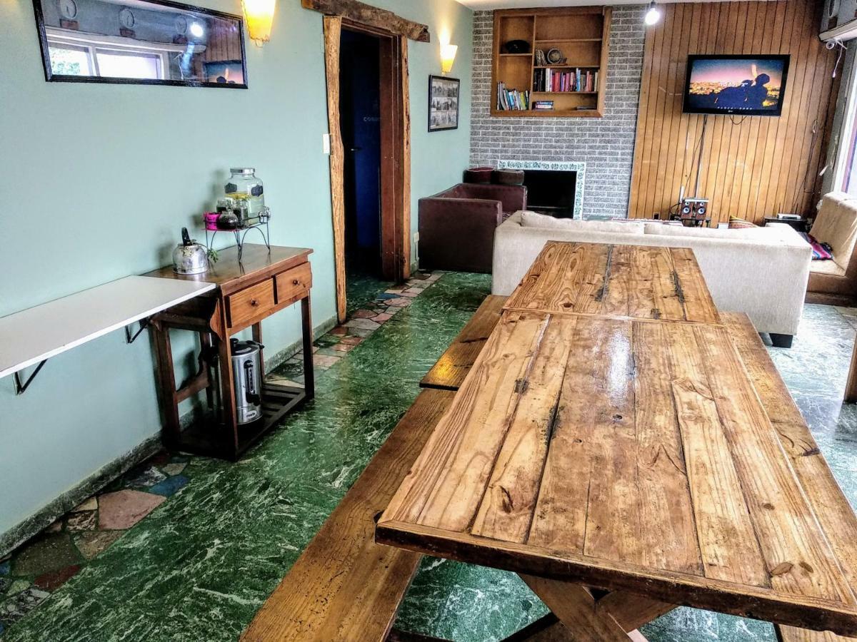 סן קרלוס דה ברילוצ'ה Punto Sur Hostel מראה חיצוני תמונה